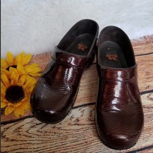 Dansko XP